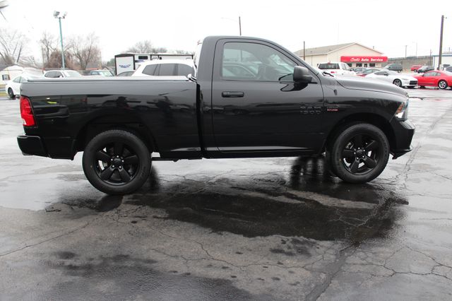 2018 Ram 1500 HEMI Express Regular Cab Short Bed | Granite City, Illinois | MasterCars Company Inc. 2018 Ram 1500 HEMI Express Regular Cab Short Bed | Granite City, Illinois | MasterCars Company Inc.