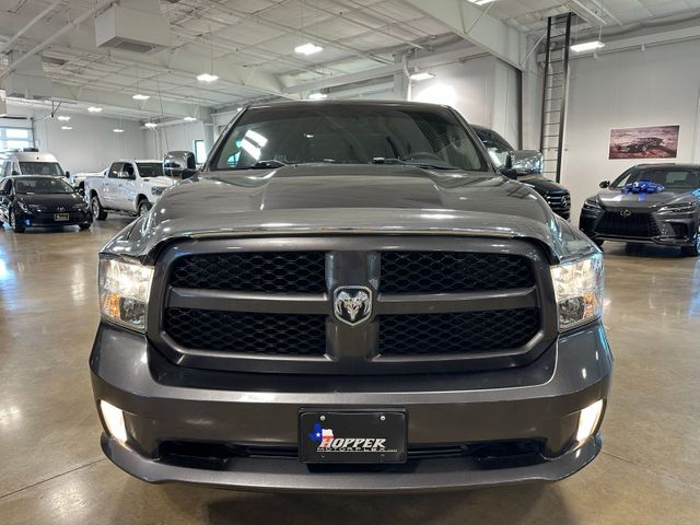 2018 Ram 1500 Express 5.7 HEMI V8 20" Wheels | Irving, Texas | Hopper Motorplex 2018 Ram 1500 Express 5.7 HEMI V8 20" Wheels | Irving, Texas | Hopper Motorplex