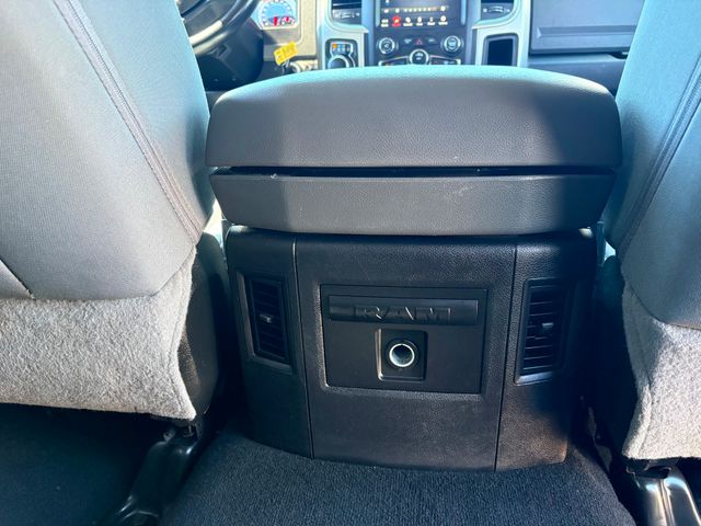 2018 Ram 1500 SLT 2018 Ram 1500 SLT