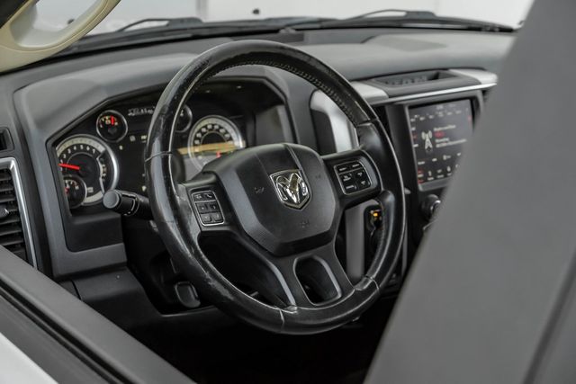 2018 Ram 1500 Big Horn Apple Car/Android Auto Power Driver Seat 2018 Ram 1500 Big Horn Apple Car/Android Auto Power Driver Seat