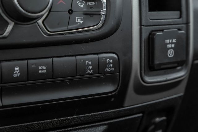 2018 Ram 1500 Big Horn Apple Car/Android Auto Power Driver Seat 2018 Ram 1500 Big Horn Apple Car/Android Auto Power Driver Seat