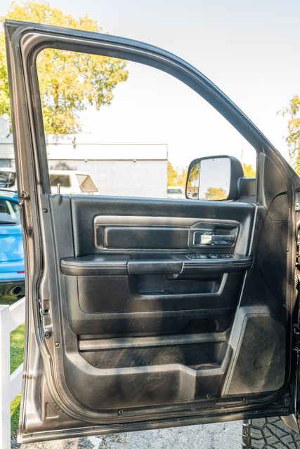 2018 Ram 2500 Laramie Mega Cab 4X4 / 6.7 DIESEL / LOADED LUXURY | Austin, TX | Rocky Mountain Truck Stop Austin 2018 Ram 2500 Laramie Mega Cab 4X4 / 6.7 DIESEL / LOADED LUXURY | Austin, TX | Rocky Mountain Truck Stop Austin