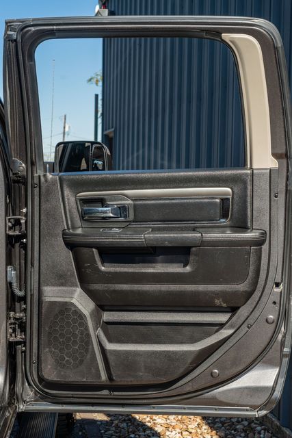 2018 Ram 2500 Laramie Mega Cab 4X4 / 6.7 DIESEL / LOADED LUXURY | Austin, TX | Rocky Mountain Truck Stop Austin 2018 Ram 2500 Laramie Mega Cab 4X4 / 6.7 DIESEL / LOADED LUXURY | Austin, TX | Rocky Mountain Truck Stop Austin