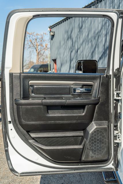 2018 Ram 2500 Laramie SPORT CREW CAB 4X4 / 6.7L DIESEL / LOADED | Austin, TX | Rocky Mountain Truck Stop Austin 2018 Ram 2500 Laramie SPORT CREW CAB 4X4 / 6.7L DIESEL / LOADED | Austin, TX | Rocky Mountain Truck Stop Austin