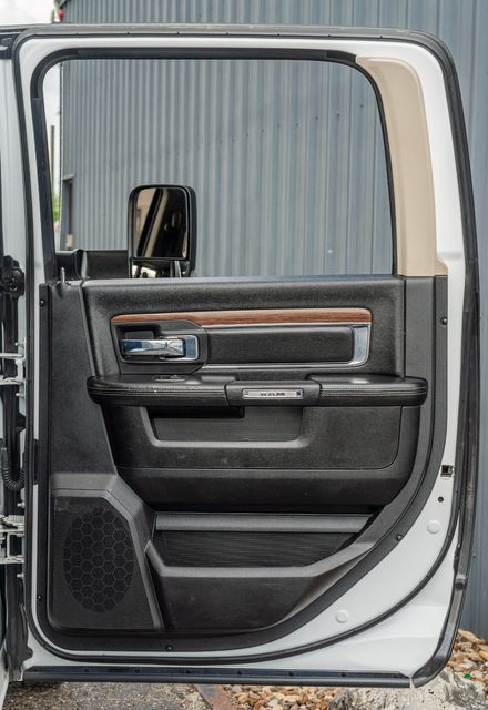 2018 Ram 2500 Laramie SPORT CREW CAB LONG BOX 4X4 / 6.7L DIESEL | Dallas, TX | Rocky Mountain Truck Stop Dallas