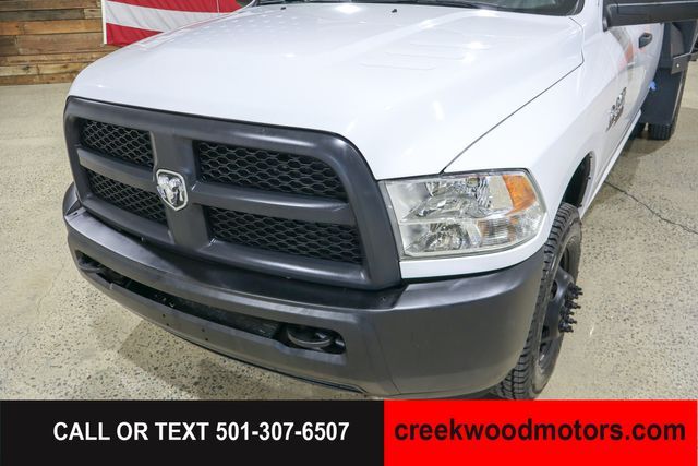 2018 Ram 3500 Chassis Cab FLATBED Dually 4x4 SLT 6.7L Cummins Diesel AISIN 2018 Ram 3500 Chassis Cab FLATBED Dually 4x4 SLT 6.7L Cummins Diesel AISIN