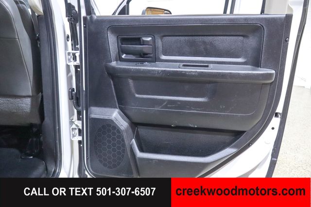 2018 Ram 3500 Chassis Cab FLATBED Dually 4x4 SLT 6.7L Cummins Diesel AISIN 2018 Ram 3500 Chassis Cab FLATBED Dually 4x4 SLT 6.7L Cummins Diesel AISIN