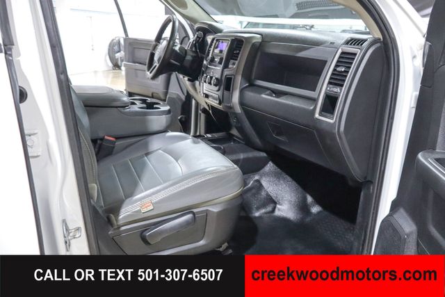 2018 Ram 3500 Chassis Cab FLATBED Dually 4x4 SLT 6.7L Cummins Diesel AISIN 2018 Ram 3500 Chassis Cab FLATBED Dually 4x4 SLT 6.7L Cummins Diesel AISIN