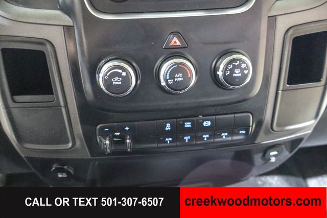 2018 Ram 3500 Chassis Cab FLATBED Dually 4x4 SLT 6.7L Cummins Diesel AISIN 2018 Ram 3500 Chassis Cab FLATBED Dually 4x4 SLT 6.7L Cummins Diesel AISIN