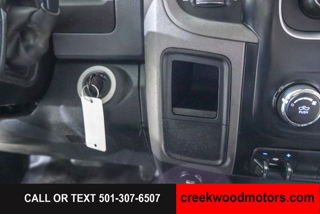 2018 Ram 3500 Chassis Cab FLATBED Dually 4x4 SLT 6.7L Cummins Diesel AISIN 2018 Ram 3500 Chassis Cab FLATBED Dually 4x4 SLT 6.7L Cummins Diesel AISIN