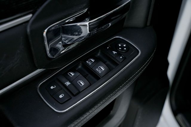 2018 Ram 3500 Laramie Limited 4X4 / LONG BED DRW / LOADED | Austin, TX | Rocky Mountain Truck Stop Austin 2018 Ram 3500 Laramie Limited 4X4 / LONG BED DRW / LOADED | Austin, TX | Rocky Mountain Truck Stop Austin