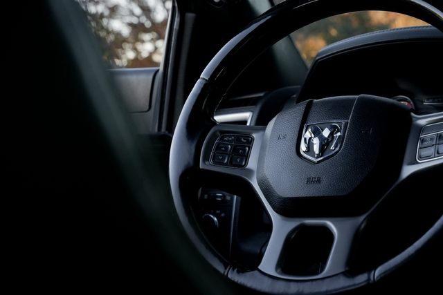 2018 Ram 3500 Laramie Limited 4X4 / LONG BED DRW / LOADED | Austin, TX | Rocky Mountain Truck Stop Austin 2018 Ram 3500 Laramie Limited 4X4 / LONG BED DRW / LOADED | Austin, TX | Rocky Mountain Truck Stop Austin