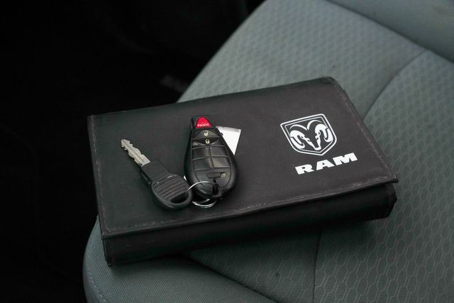 2018 Ram 3500 Tradesman ST RWD LONG BED DRW / CLEAN CARFAX | Austin, TX | Rocky Mountain Truck Stop Austin