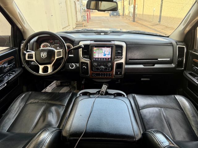 2018 Ram 3500 LARAMIE 4X4 DUALLY  DIESEL LIFTED 