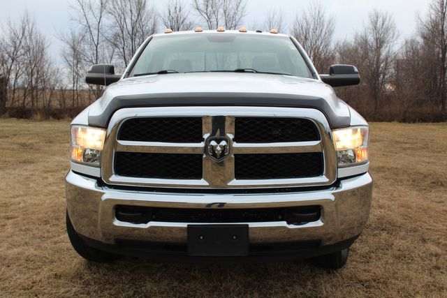 2018 Ram 3500 Tradesman diesel manual 4x4 | Roscoe, IL | Autoland Outlets 2018 Ram 3500 Tradesman diesel manual 4x4 | Roscoe, IL | Autoland Outlets