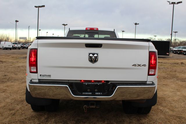 2018 Ram 3500 Tradesman diesel manual 4x4 | Roscoe, IL | Autoland Outlets 2018 Ram 3500 Tradesman diesel manual 4x4 | Roscoe, IL | Autoland Outlets