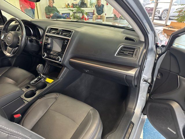 2018 Subaru Legacy 2.5i Limited | Rome, GA | Knight's Car Store 2018 Subaru Legacy 2.5i Limited | Rome, GA | Knight's Car Store