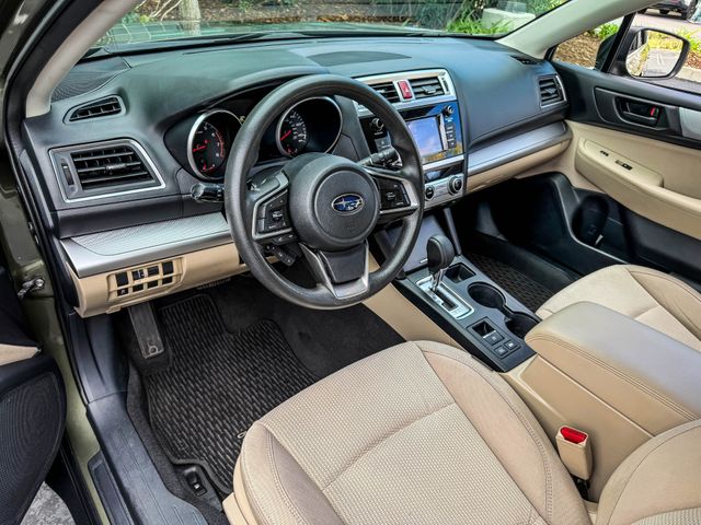 2018 Subaru Outback 2.5i | Agoura Hills, CA | SoCal Auto Group 2018 Subaru Outback 2.5i | Agoura Hills, CA | SoCal Auto Group