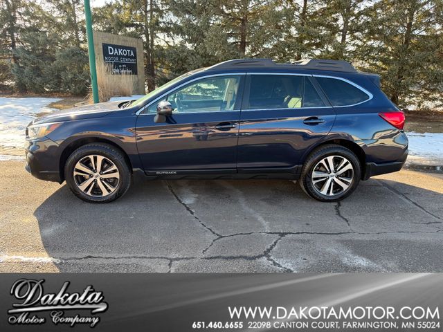 2018 Subaru Outback 2.5i Limited | Farmington, MN | Dakota Motor Company 