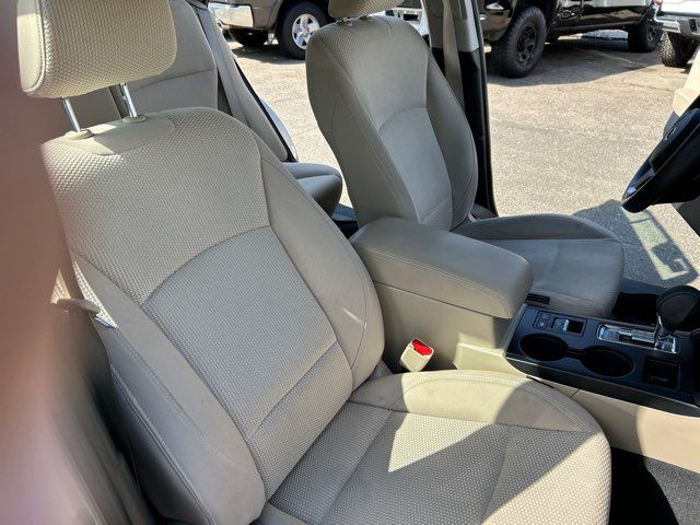 2018 Subaru Outback 2.5i