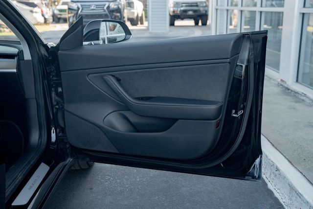 2018 Tesla Model 3 Performance / One Owner | Austin, TX | Rocky Mountain Truck Stop Austin 2018 Tesla Model 3 Performance / One Owner | Austin, TX | Rocky Mountain Truck Stop Austin