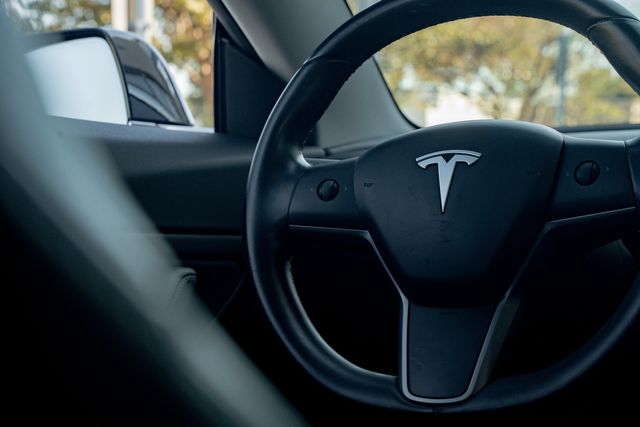 2018 Tesla Model 3 Performance / One Owner | Austin, TX | Rocky Mountain Truck Stop Austin 2018 Tesla Model 3 Performance / One Owner | Austin, TX | Rocky Mountain Truck Stop Austin