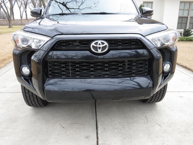 2018 Toyota 4Runner SR5 Premium   Only 71k Miles