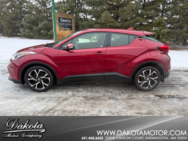 2018 Toyota C-HR XLE | Farmington, MN | Dakota Motor Company 