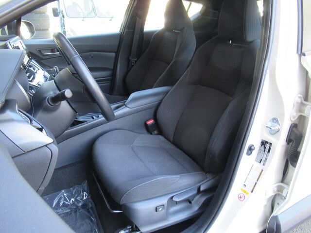 2018 Toyota C-HR XLE Premium