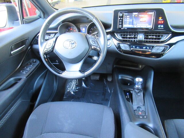 2018 Toyota C-HR XLE Premium