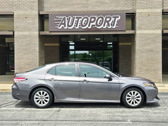 2018 Toyota Camry LE | Ellisville, MO | AutoPort
