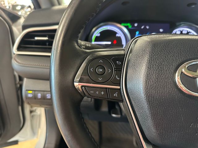 2018 Toyota Camry Hybrid XLE | Irving, Texas | Hopper Motorplex