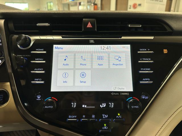 2018 Toyota Camry XLE | Irving, Texas | Hopper Motorplex 2018 Toyota Camry XLE | Irving, Texas | Hopper Motorplex