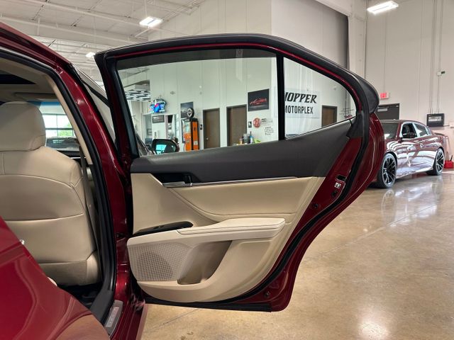 2018 Toyota Camry XLE | Irving, Texas | Hopper Motorplex