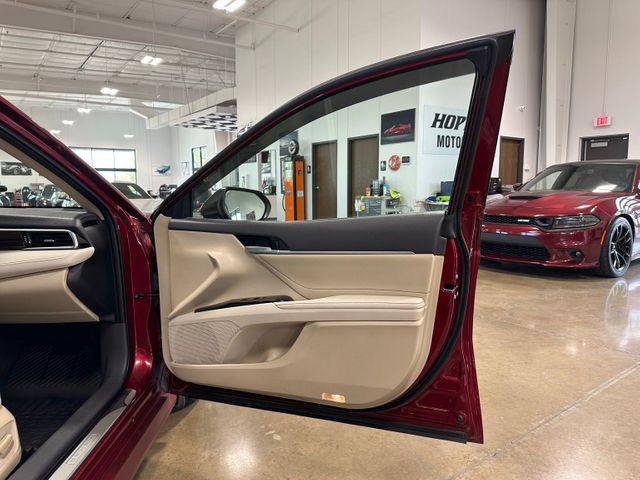 2018 Toyota Camry XLE | Irving, Texas | Hopper Motorplex 2018 Toyota Camry XLE | Irving, Texas | Hopper Motorplex