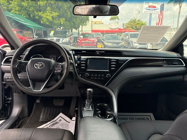 2018 Toyota Camry LE