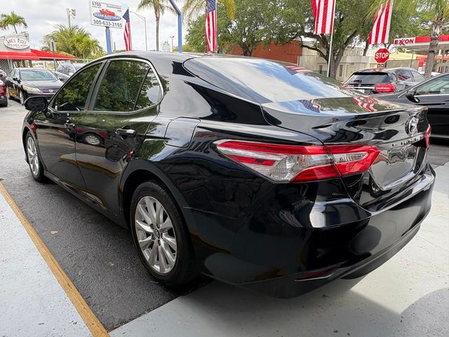 2018 Toyota Camry LE