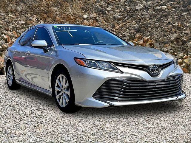 2018 Toyota Camry LE | Naugatuck, Connecticut | A Better Way Wholesale Autos-CT