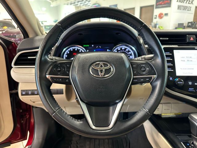 2018 Toyota Camry XLE 