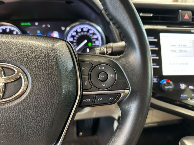 2018 Toyota Camry XLE 