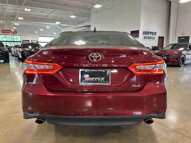 2018 Toyota Camry XLE 