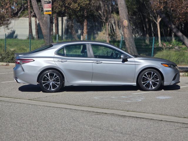 2018 Toyota Camry SE | Reseda, CA | Angeles Auto Alliance 2018 Toyota Camry SE | Reseda, CA | Angeles Auto Alliance