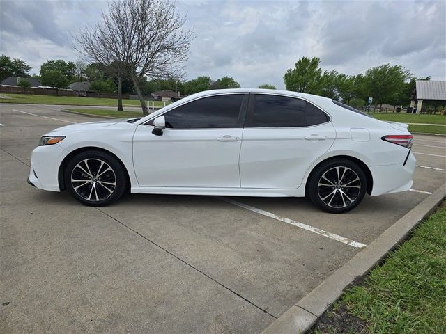 2018 Toyota Camry SE 2018 Toyota Camry SE