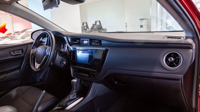 2018 Toyota Corolla SE