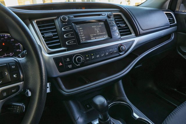 2018 Toyota Highlander LE