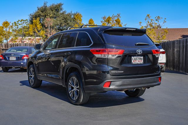 2018 Toyota Highlander LE
