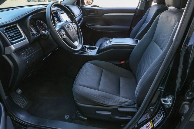 2018 Toyota Highlander LE