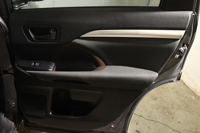 2018 Toyota Highlander LE | Branford, CT | Sound Auto Wholesalers