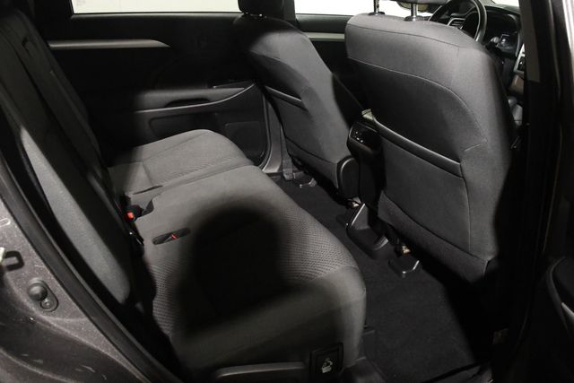 2018 Toyota Highlander LE | Branford, CT | Sound Auto Wholesalers