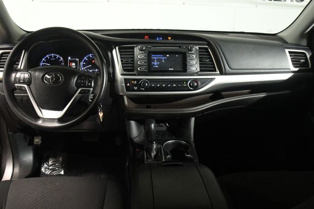 2018 Toyota Highlander LE | Branford, CT | Sound Auto Wholesalers 2018 Toyota Highlander LE | Branford, CT | Sound Auto Wholesalers